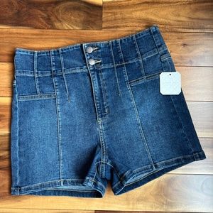 Altar'd State Women's  Grace High Waist Denim SHORTS Medium NWT